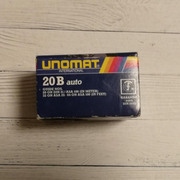 Фотовспышка Unomat 20B auto