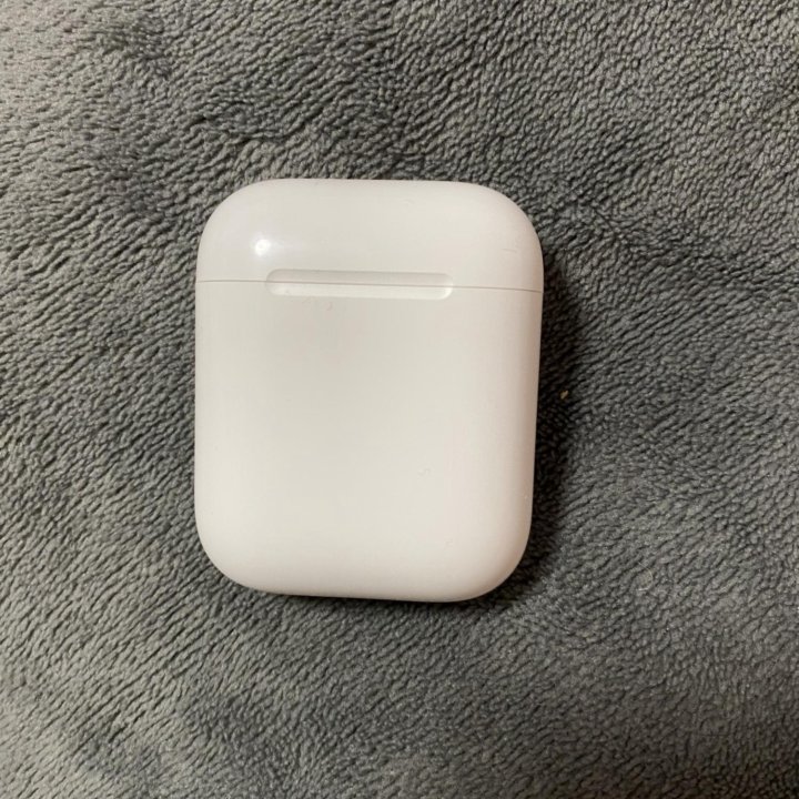 Кейс для AirPods