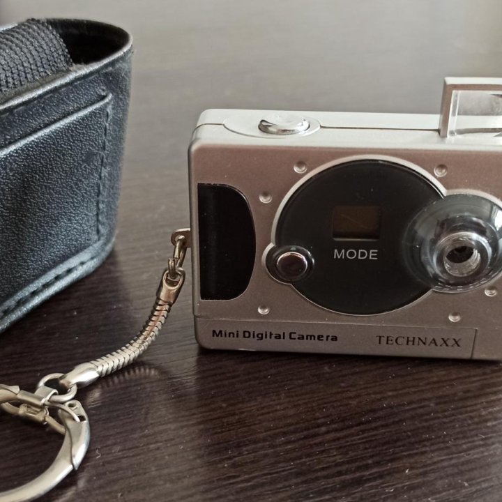 Mini digital camera Technaxx