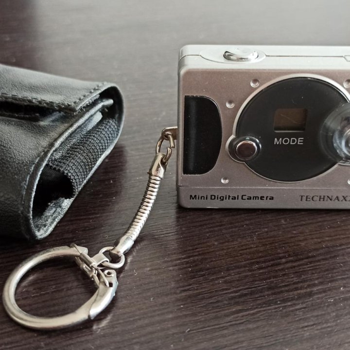 Mini digital camera Technaxx