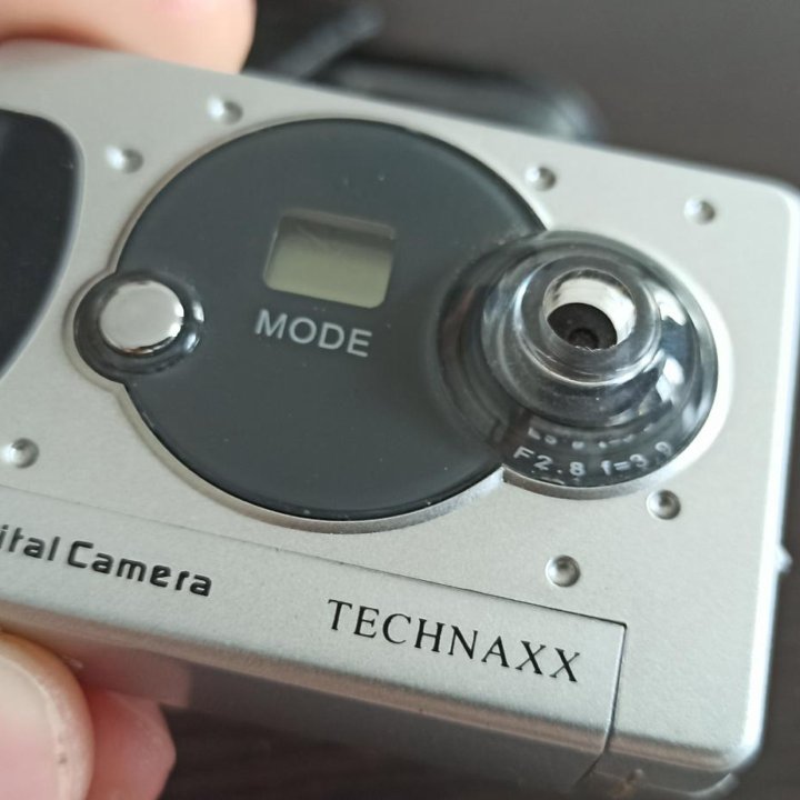 Mini digital camera Technaxx