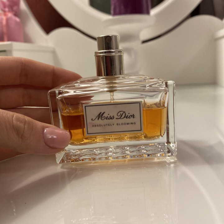 Miss Dior absolutely blooming 50 мл