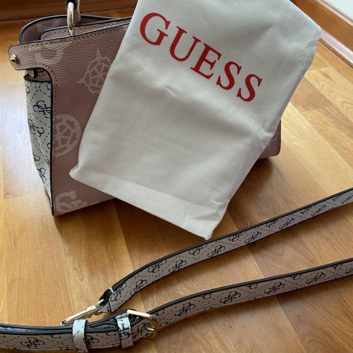 Сумка GUESS