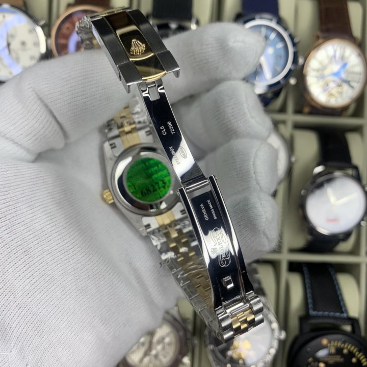 Женские часы Rolex Diamond