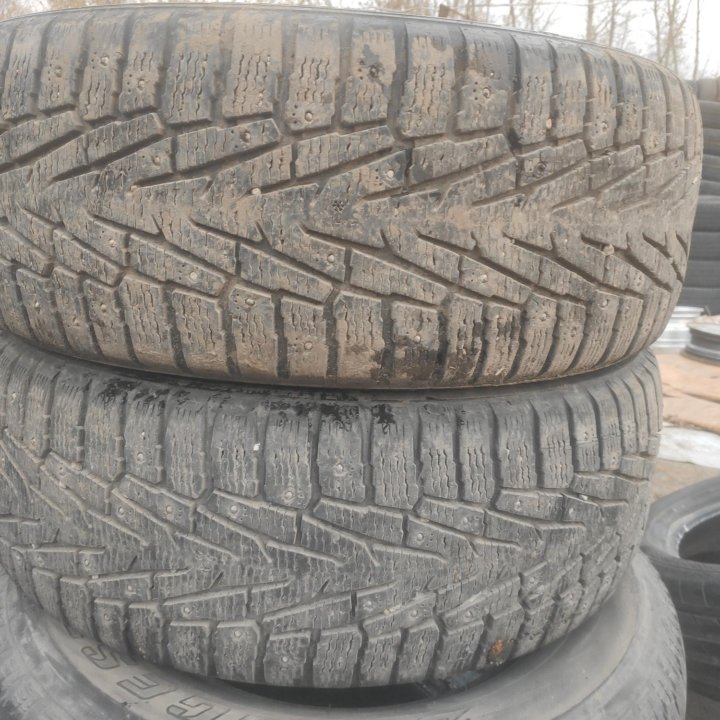 Пара Nokian Hakkapeliitta 7 SUV 245/55 R19