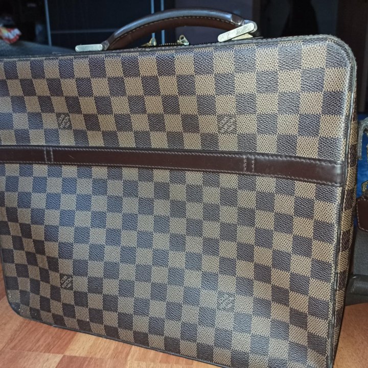 Louis Vuitton Damier Ebene Porte Ordinateur Sabana