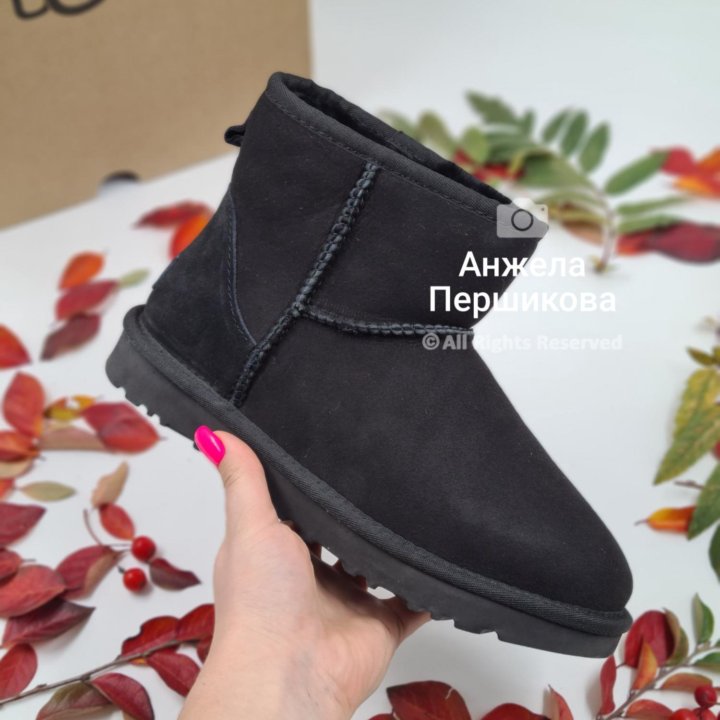 Ugg Classic Mini II Black
