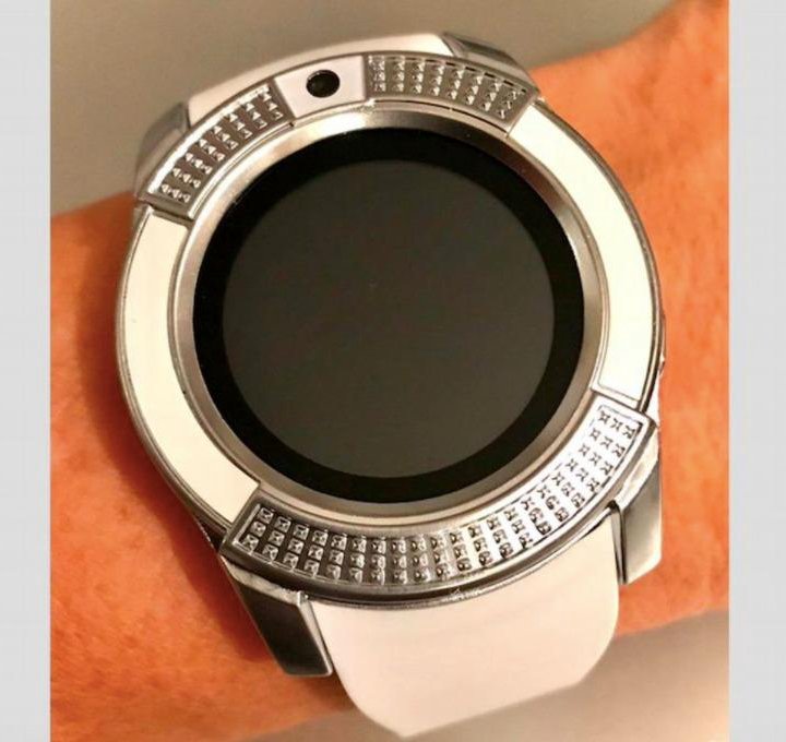  Умные часы Smart Watch V8 белые + флешка 8 gb