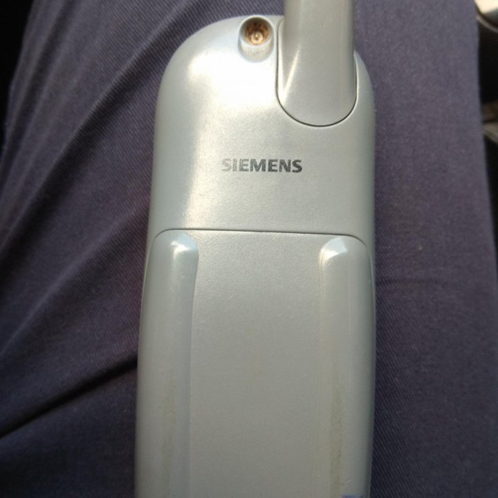 Siemens C35.