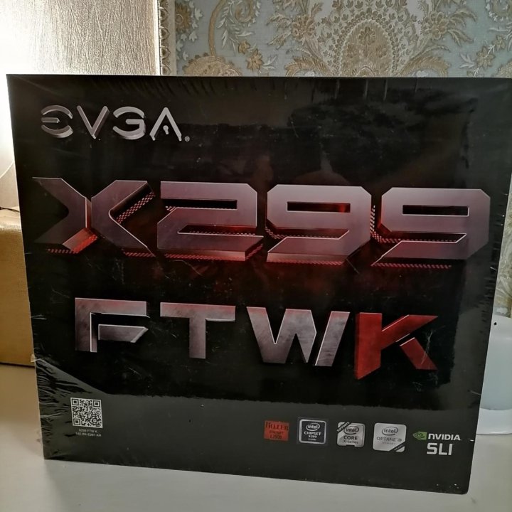 Материнская плата EVGA X299 FTW K