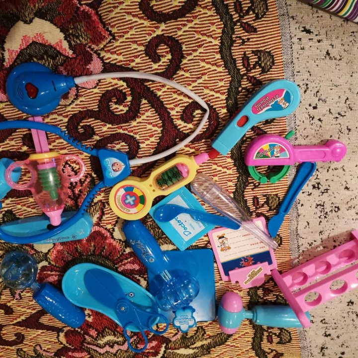 Игрушки-доктор.