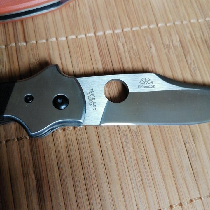 Нож складной Spyderco Schempp