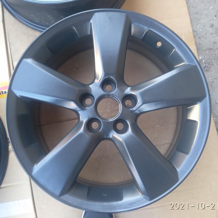 Литые диски TOYOTA/LEXUS 7Jx18 ET35 5x114,3