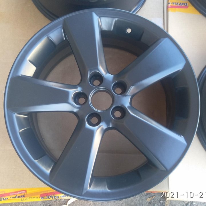 Литые диски TOYOTA/LEXUS 7Jx18 ET35 5x114,3