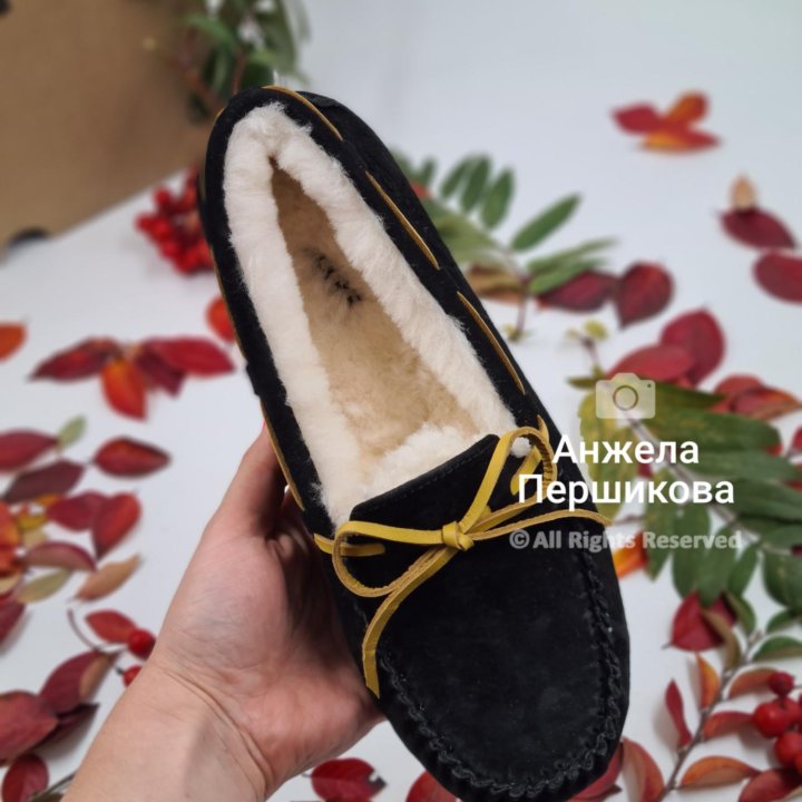 UGG Australia Dakota