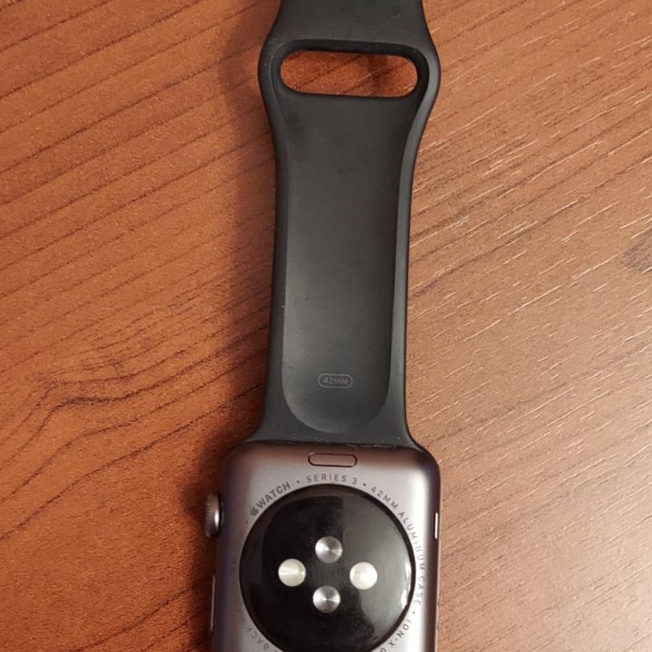 Продам apple watch 3 42mm