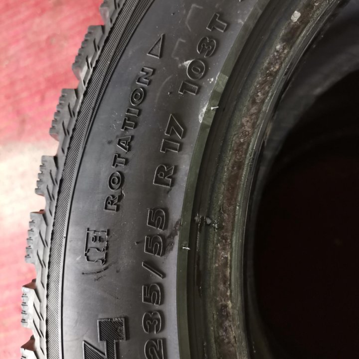 Шины зима 235/55 R17!!!