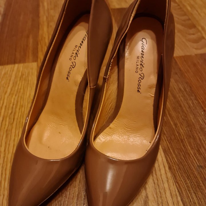 Туфли лодочки