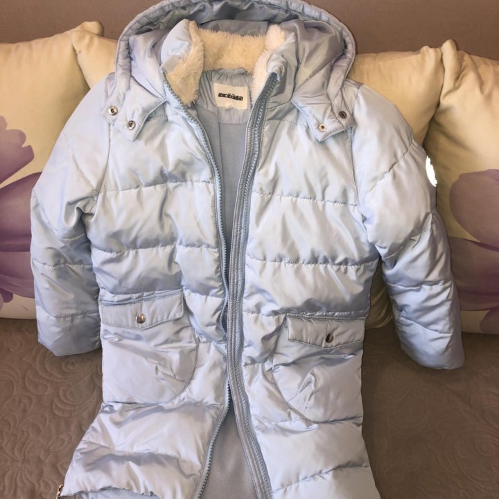 Пальто зимнее для девочки