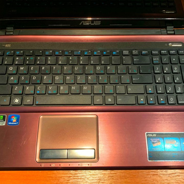 Asus K53SJ i3 4gb gt520