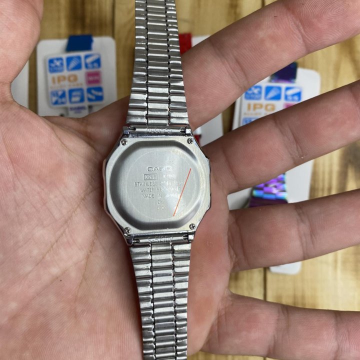 Часы унисекс Casio сенсорные