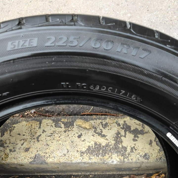 Bridgestone Playz PX-RV