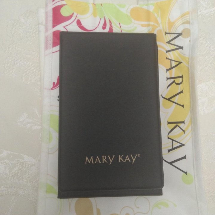 Зеркало Mary Kay