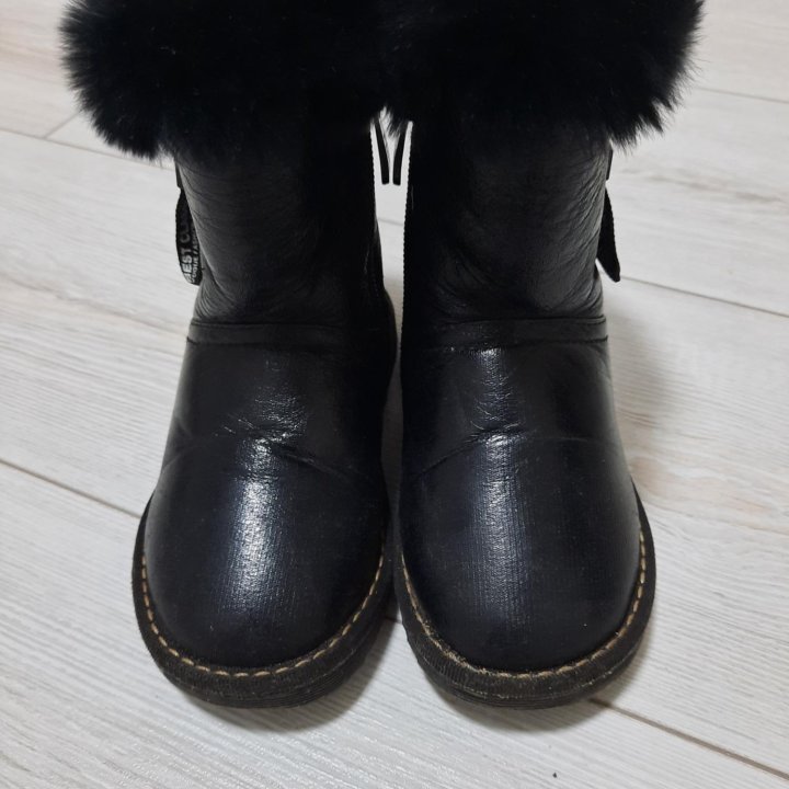 Сапожки для девочки