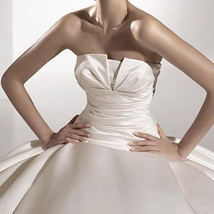 Свадебное платье, оригинал, Испания, 42-44 размер
