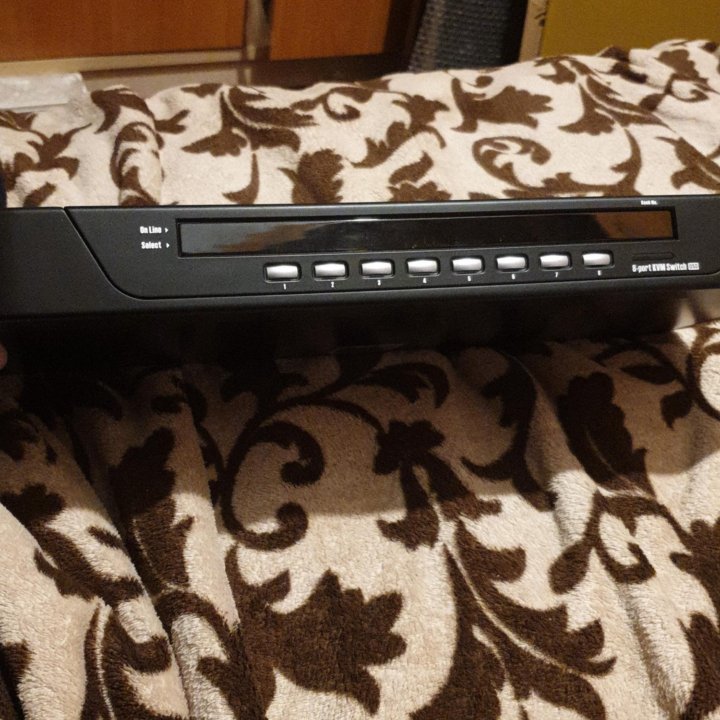 KVM switch Avocent SwitchView 1000