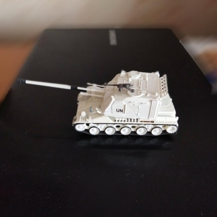 Модель AMX AUF1