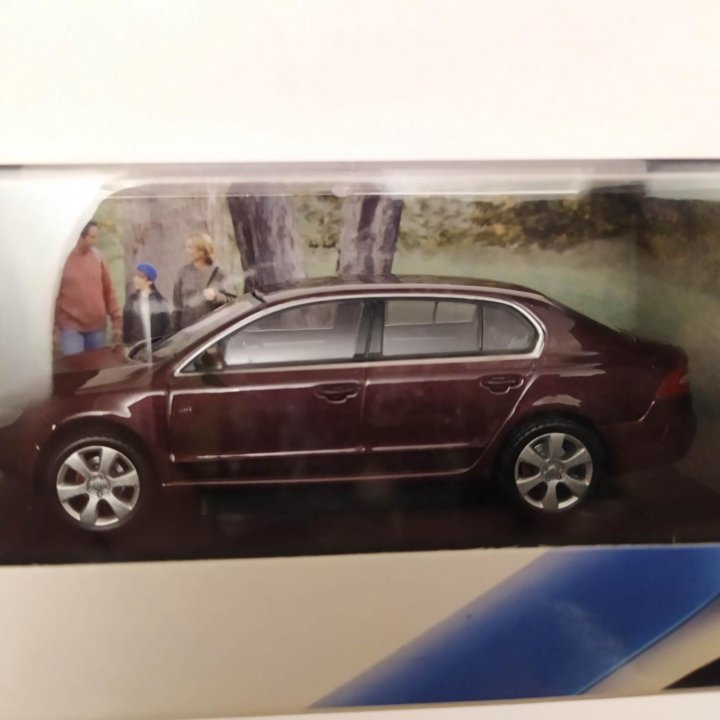 skoda superb abrex 1:43