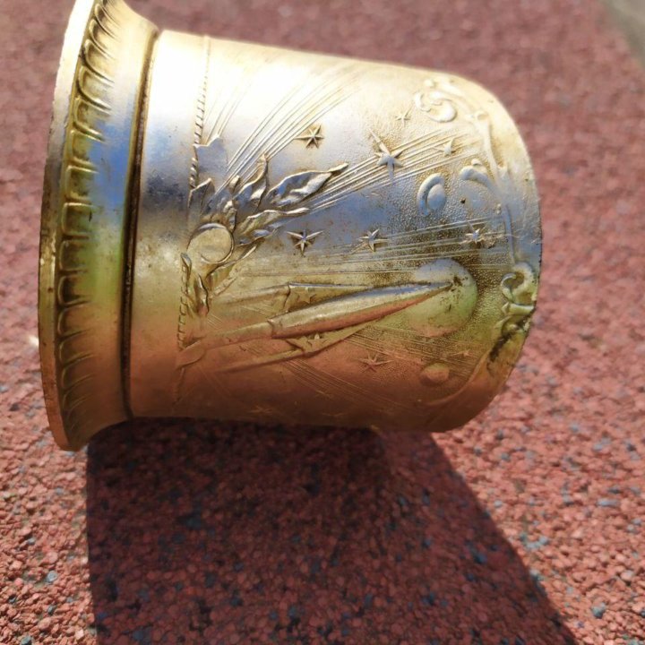 Подстаканник.