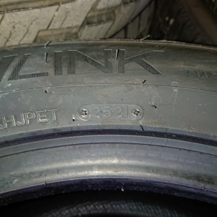 Зимние шины TRIANGLE 245/50 R19