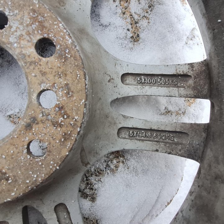 Диск литой 16