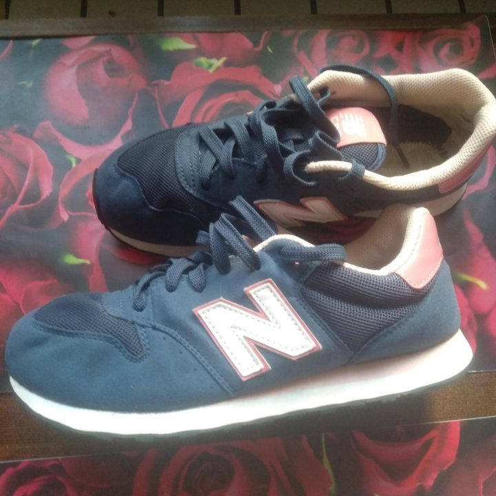 Кроссовки NB