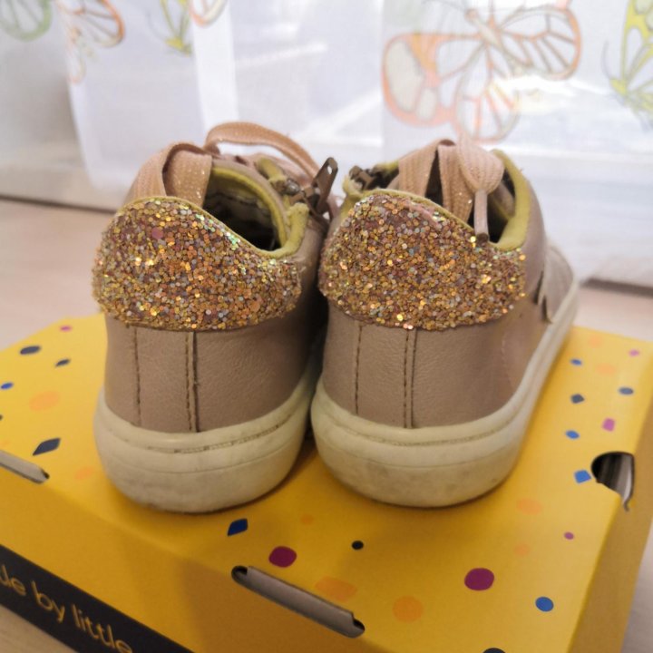 Ботиночки на девочку