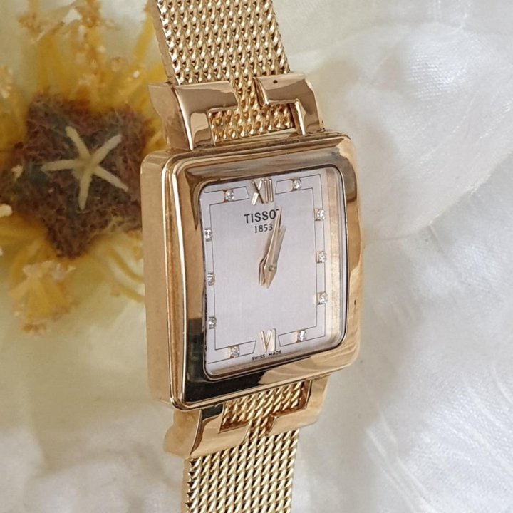 Золотые часы Tissot