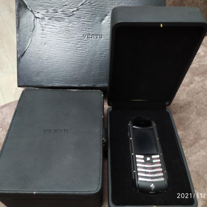 Vertu Ferrari