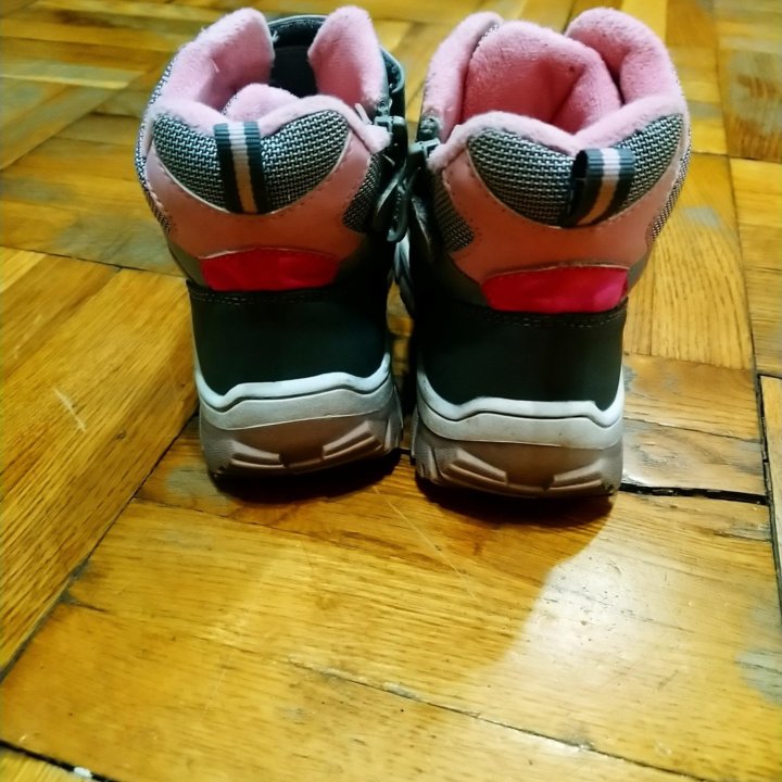 Новые ботинки осенние для девочки 4-6 лет