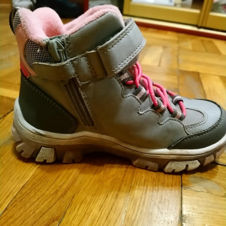 Новые ботинки осенние для девочки 4-6 лет