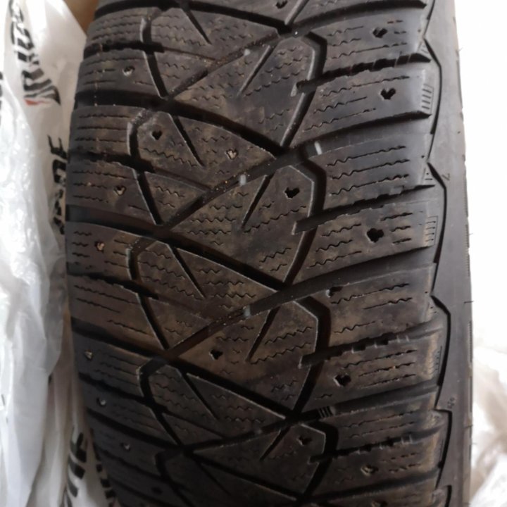 Dunlop 215 55 R 16