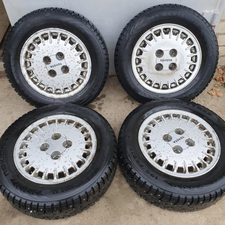 Оригинальные диски Toyota 6jj15 4x114,3 ET +20