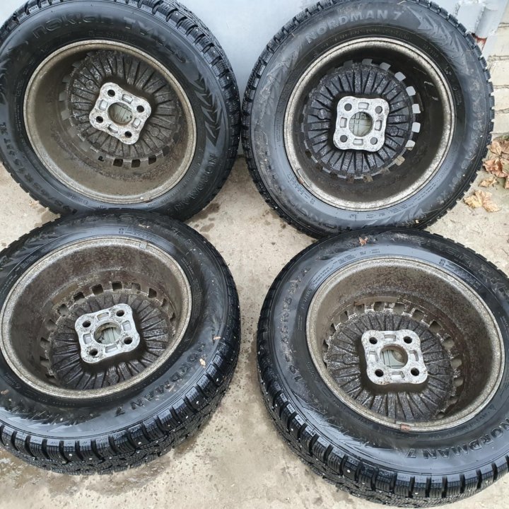 Оригинальные диски Toyota 6jj15 4x114,3 ET +20