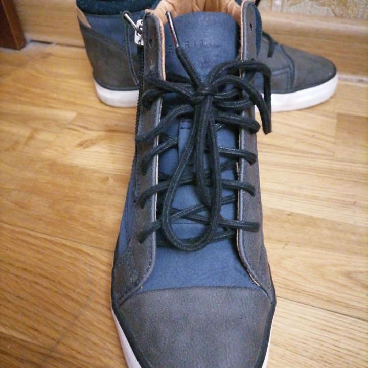 Осенние ботинки