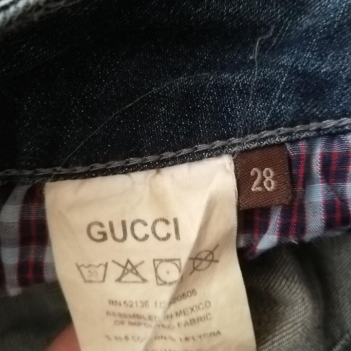 Джинсы Gucci, р. 28