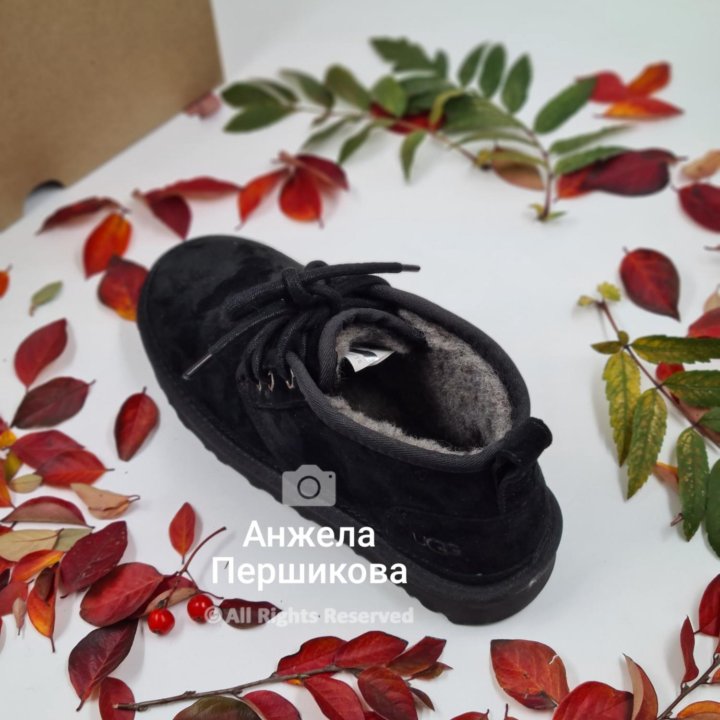 Ugg Neumel Boots Black