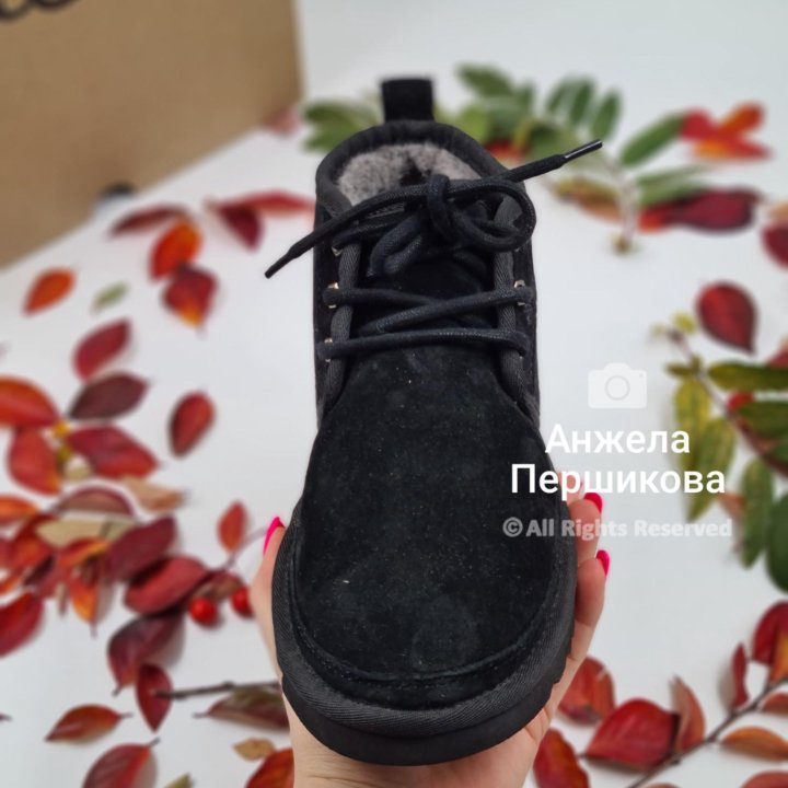 Ugg Neumel Boots Black