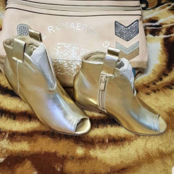 Сапожки и сумка