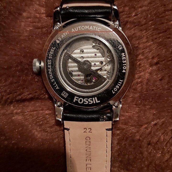 Часы Fossil